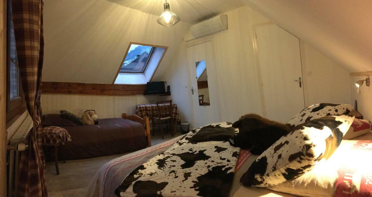 Hôtel La Tapia Autrans-Meaudre-en-Vercors Extérieur photo